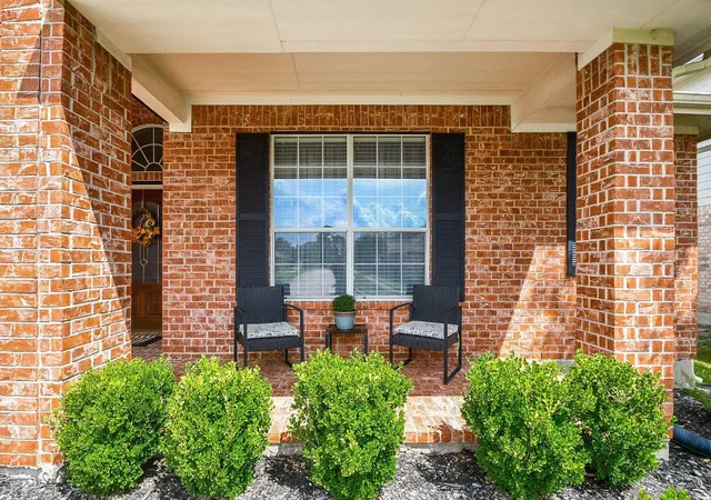 Photo 3 of Single family home for sale at 2402 Ligustrum Flower Dr, Spring, TX 77388 | MLS# 32532057 | Listing updated on 2026-09-12