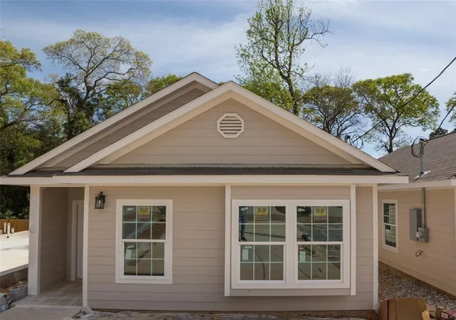 Photo 1 of Single family home for sale at 16917 Glenheath, Montgomery, TX 77316 | MLS# 55051165 | Listing updated on 2026-09-05
