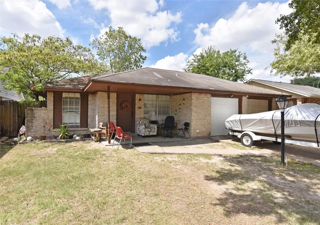Photo 1 of Single family home for sale at 10119 Hannon Dr, Houston, TX 77040 | MLS# 74281423 | Listing updated on 2026-09-24