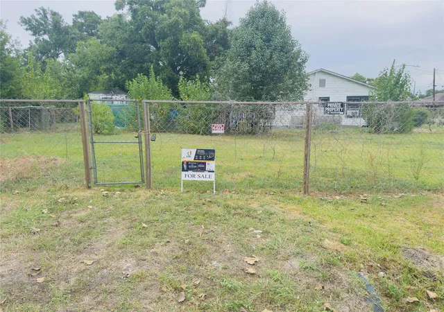 Photo 4 of Land for sale at 0 Kelford St, Houston, TX 77028 | MLS# 93095055 | Listing updated on 2026-09-16