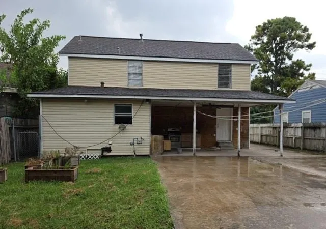 Photo 3 of Sale Pending at 7824 Detroit St, Houston, TX 77017 | MLS# 41522101 | Listing updated on 2026-10-08