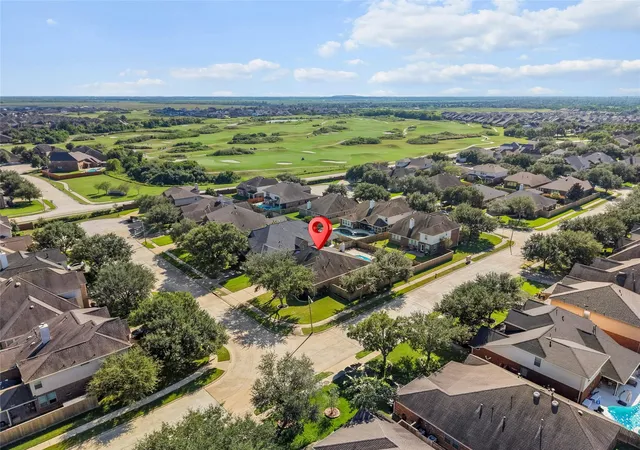 Photo 2 of Single family home for sale at 2201 Lilyglen Ct, League City, TX 77573 | MLS# 72651150 | Listing updated on 2026-10-10