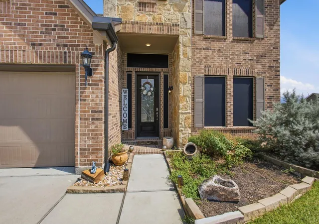 Photo 3 of Single family home for sale at 15002 Gulfstream Park Ave, Baytown, TX 77523 | MLS# 751783 | Listing updated on 2026-09-11