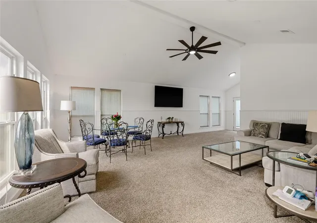 Photo 2 of Single family home for sale at 2301 S Kemah Dr, Kemah, TX 77565 | MLS# 73320723 | Listing updated on 2026-10-02