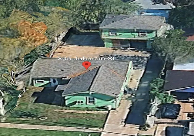 Photo 1 of Multi family home for sale at 305 Johnson St, Pasadena, TX 77506 | MLS# 59507456 | Listing updated on 2026-09-04