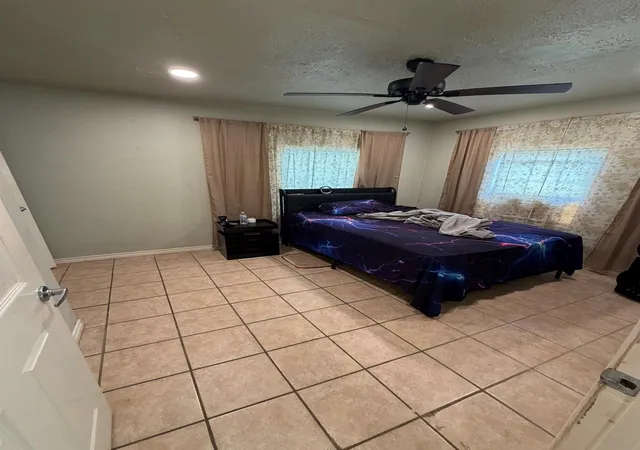 Photo 2 of Multi family home for sale at 305 Johnson St, Pasadena, TX 77506 | MLS# 59507456 | Listing updated on 2026-09-04