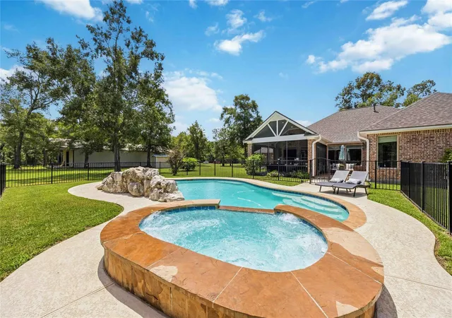 Photo 2 of Land for sale at 866 Big Buck Dr, Cleveland, TX 77328 | MLS# 40955634 | Listing updated on 2026-09-21