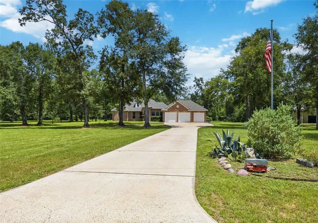 Photo 3 of Land for sale at 866 Big Buck Dr, Cleveland, TX 77328 | MLS# 40955634 | Listing updated on 2026-09-21