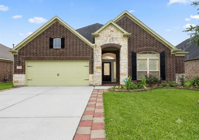 Photo 1 of Single family home for sale at 2818 Krenek Ct, Rosenberg, TX 77471 | MLS# 21637009 | Listing updated on 2026-09-15