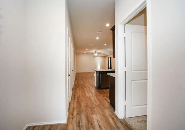 Photo 2 of Single family home for sale at 40430 Red Poppy Ln, Magnolia, TX 77354 | MLS# 91546033 | Listing updated on 2026-10-11