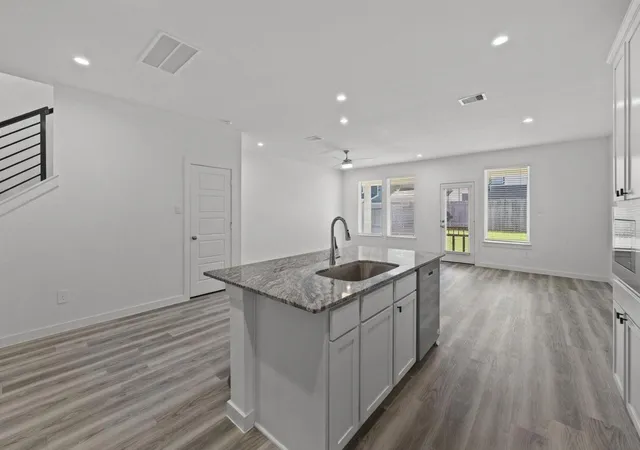 Photo 3 of Single family home for sale at 10406 Hadley Park Trl, Houston, TX 77051 | MLS# 85084593 | Listing updated on 2026-09-15
