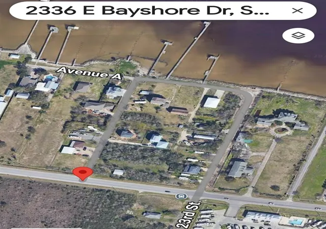 Photo 4 of Land for sale at 2336 E Bayshore Dr, Dickinson, TX 77539 | MLS# 68108561 | Listing updated on 2026-09-08