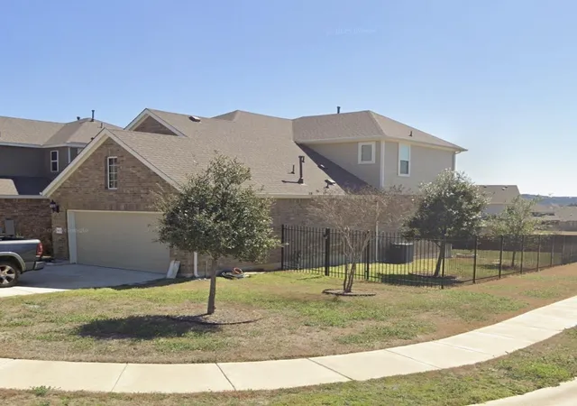 Photo 3 of Single family home for sale at 8120 Prairie Rye Dr, Lago Vista, TX 78645 | MLS# 35813326 | Listing updated on 2026-09-23