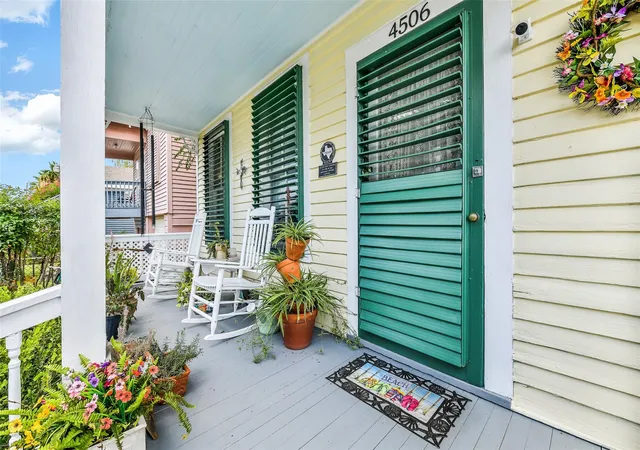 Photo 3 of Single family home for sale at 4506 Ave K, Galveston, TX 77551 | MLS# 16658823 | Listing updated on 2026-09-04