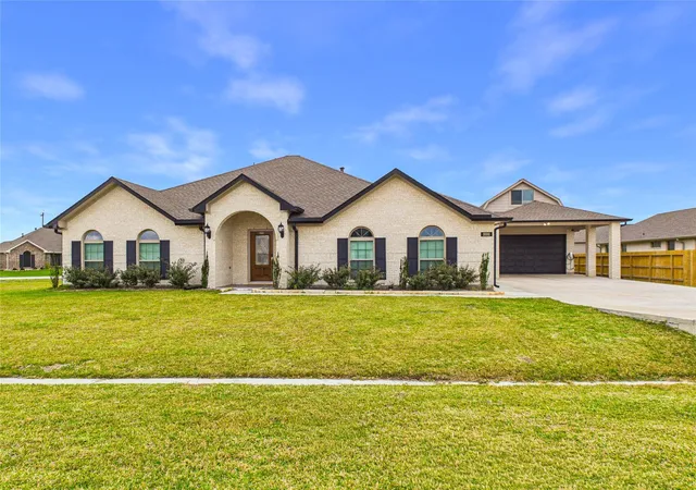 Photo 1 of Sale Pending at 2101 Kimberly Way, League City, TX 77539 | MLS# 88313781 | Listing updated on 2026-09-13