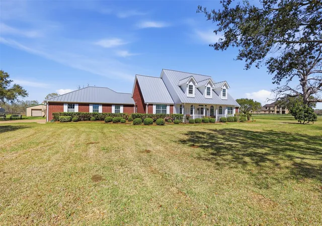 Photo 3 of Single family home for sale at 3232 Blue Grass Dr, Richmond, TX 77406 | MLS# 92064311 | Listing updated on 2026-10-07