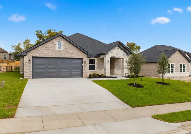 Photo 2 of Single family home for sale at 2008 Lola Ln, Bryan, TX 77807 | MLS# 23744226 | Listing updated on 2026-09-24
