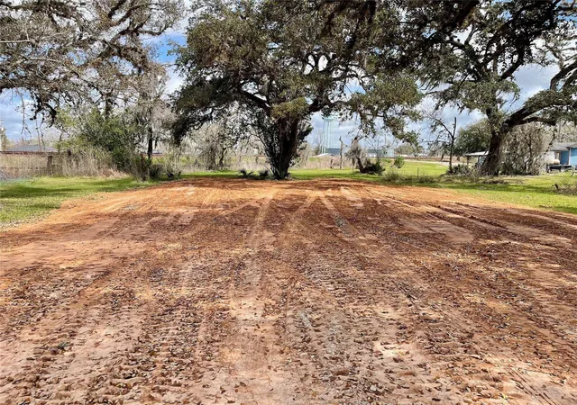 Photo 2 of Land for sale at 0 Travis Ave, Sweeny, TX 77480 | MLS# 89304290 | Listing updated on 2026-09-05