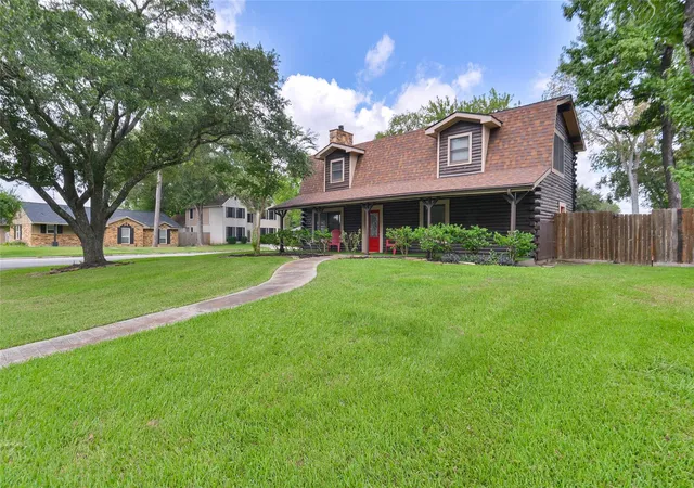Photo 3 of Single family home for sale at 430 Binnacle Way, Crosby, TX 77532 | MLS# 43155287 | Listing updated on 2026-09-18