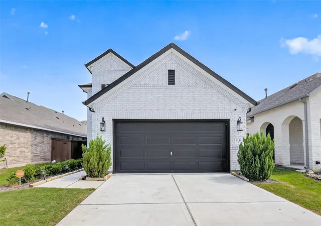 Photo 2 of Single family home for sale at 4134 Kinsey St, Rosharon, TX 77583 | MLS# 13086050 | Listing updated on 2026-09-20