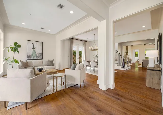Photo 3 of Single family home for sale at 9705 Larston St, Houston, TX 77055 | MLS# 95467175 | Listing updated on 2026-09-19