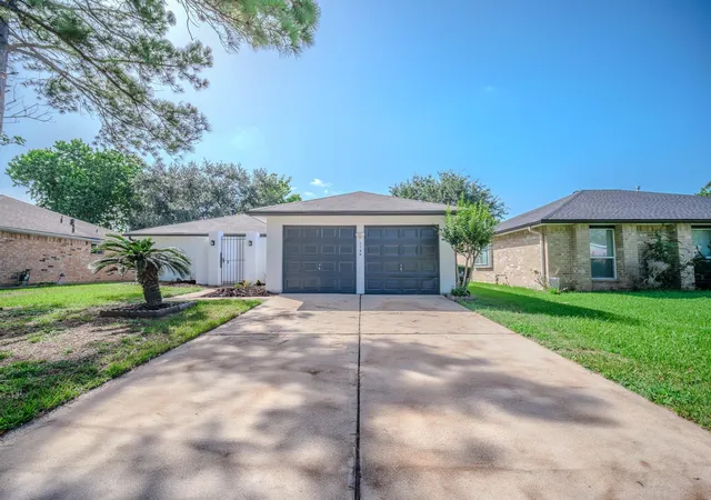 Photo 1 of Single family home for sale at 1126 Beechbend Dr, Missouri City, TX 77489 | MLS# 51397069 | Listing updated on 2026-09-17