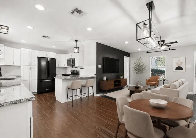 Photo 4 of Single family home for sale at 418 Neyland St, Houston, TX 77022 | MLS# 74250751 | Listing updated on 2026-09-24