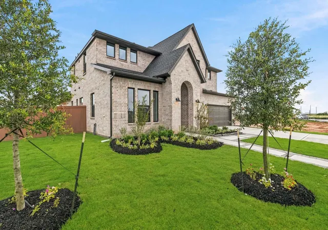 Photo 2 of Single family home for sale at 7703 Greyson Grv Dr, Katy, TX 77493 | MLS# 94561560 | Listing updated on 2026-09-18