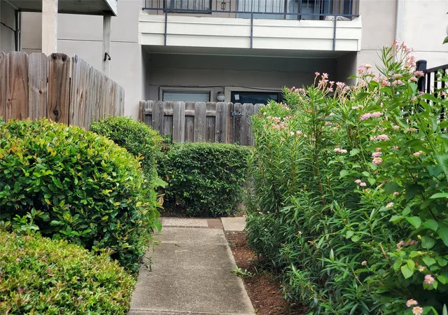 Photo 1 of Condo for sale at 1818 Augusta Dr #29, Houston, TX 77057 | MLS# 41116812 | Listing updated on 2026-09-23