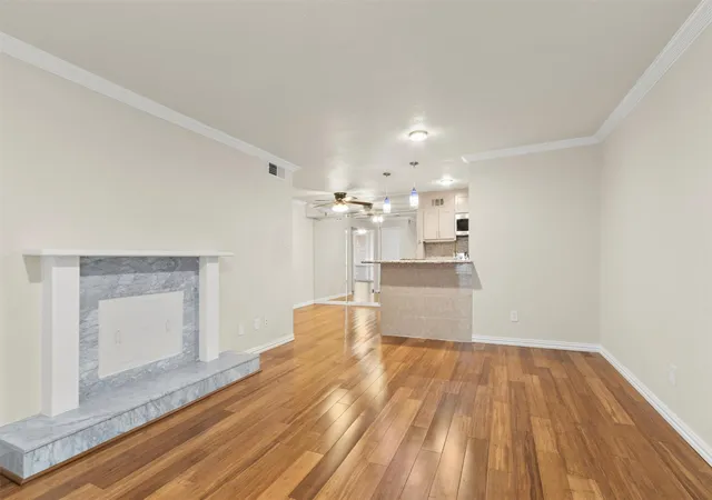 Photo 4 of Condo for sale at 4635 Wild Indigo St #512, Houston, TX 77027 | MLS# 89173852 | Listing updated on 2026-09-15
