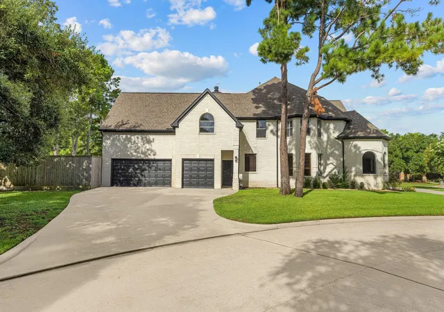 Photo 3 of Sale Pending at 13103 Springmint Ct, Cypress, TX 77429 | MLS# 72721410 | Listing updated on 2026-10-02