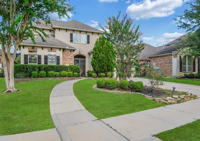 Photo 2 of Single family home for sale at 10826 Poolman Pl, Richmond, TX 77407 | MLS# 98756091 | Listing updated on 2026-09-21