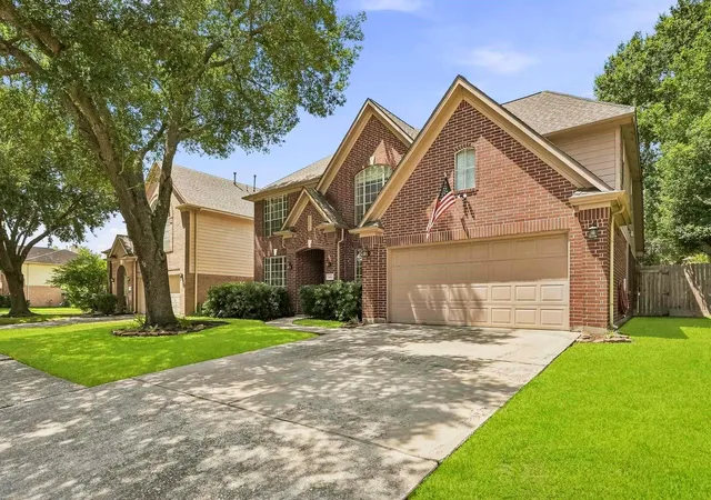 Photo 2 of Sale Pending at 18907 Timbers Dr, Humble, TX 77346 | MLS# 59915210 | Listing updated on 2026-09-19