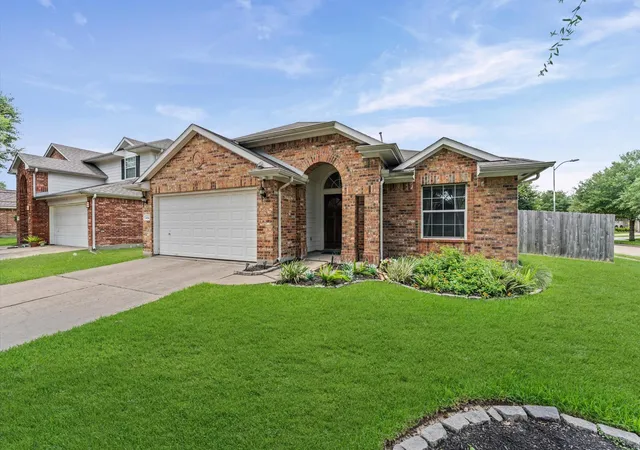 Photo 2 of Single family home for sale at 14843 Wooded Glen Ct, Cypress, TX 77429 | MLS# 78627922 | Listing updated on 2026-09-23
