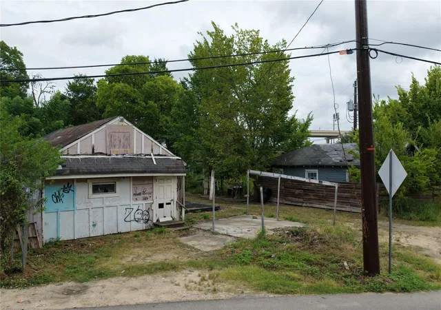 Photo 3 of Land for sale at 2615 Gray St, Houston, TX 77003 | MLS# 35382967 | Listing updated on 2026-09-04