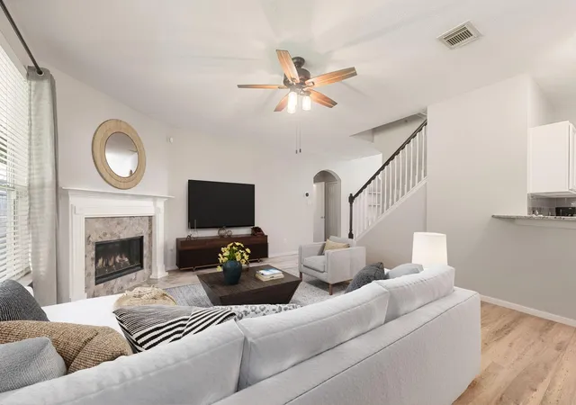Photo 4 of Single family home for sale at 19726 Teller Blvd, Spring, TX 77388 | MLS# 60405841 | Listing updated on 2026-09-12