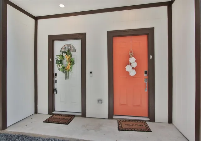 Photo 3 of Single family home for sale at 3537 Mt Pleasant St, Houston, TX 77021 | MLS# 97916434 | Listing updated on 2026-09-09