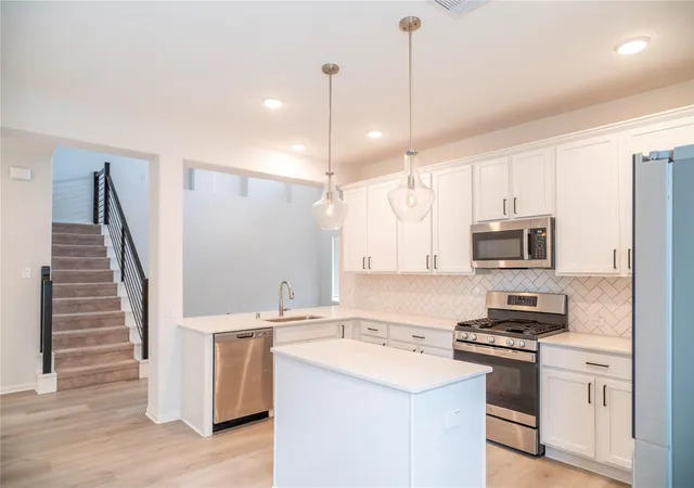 Photo 2 of Single family home for sale at 208 Cambria Green Ln, Katy, TX 77493 | MLS# 27128084 | Listing updated on 2026-09-26