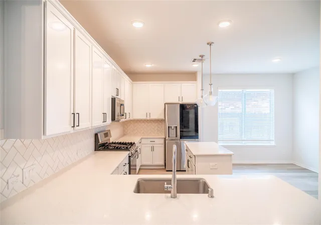 Photo 3 of Single family home for sale at 208 Cambria Green Ln, Katy, TX 77493 | MLS# 27128084 | Listing updated on 2026-09-26