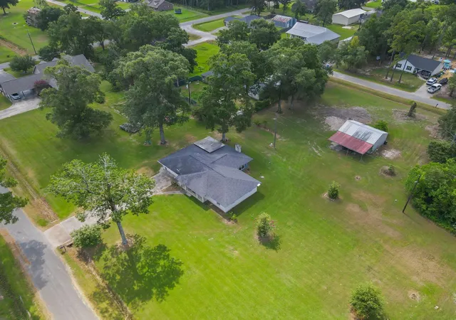Photo 13 of Single family home for sale at 7665 June St, Orange, TX 77632 | MLS# 81923166 | Listing updated on 2026-10-09