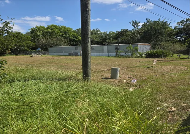 Photo 3 of Land for sale at 1312 Preston St, Richmond, TX 77469 | MLS# 27810730 | Listing updated on 2026-09-01