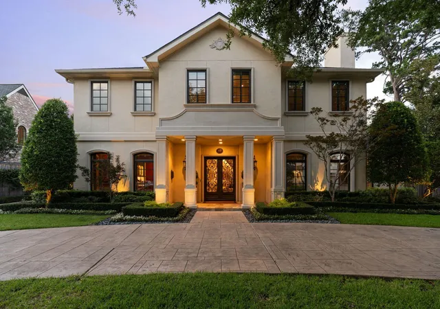 Photo 3 of Mansion for sale at 9018 Bace Dr, Houston, TX 77055 | MLS# 4926113 | Listing updated on 2026-10-05