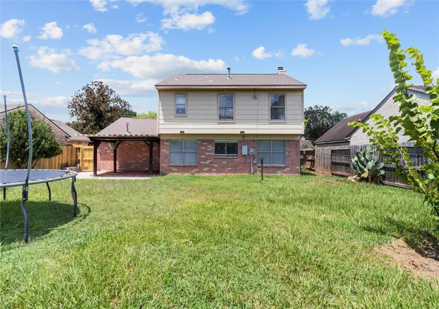 Photo 4 of Single family home for sale at 13423 Bridgewalk Ln, Houston, TX 77041 | MLS# 36851913 | Listing updated on 2026-09-11
