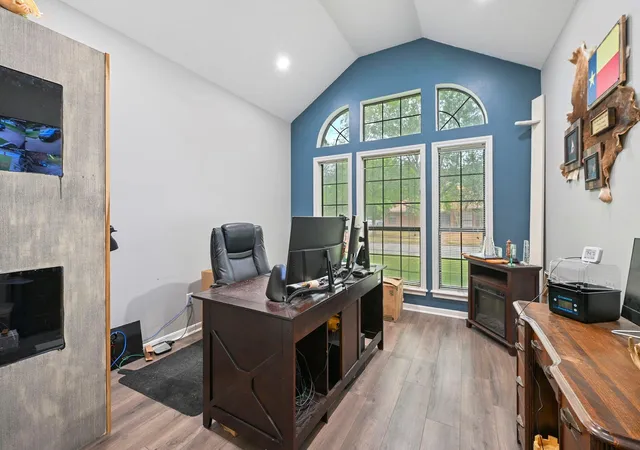 Photo 3 of Sale Pending at 2910 Cortez Ct, College Station, TX 77845 | MLS# 80712137 | Listing updated on 2026-09-24