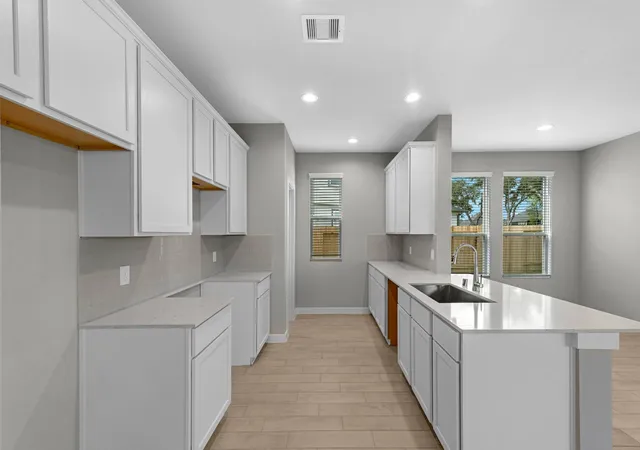 Photo 3 of Single family home for sale at 3938 Downy Birch Ln, Houston, TX 77084 | MLS# 38944800 | Listing updated on 2026-09-18