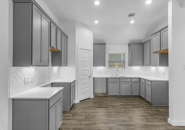 Photo 2 of Single family home for sale at 6331 Old Cypress Landing Ln, Humble, TX 77338 | MLS# 72479252 | Listing updated on 2026-10-02