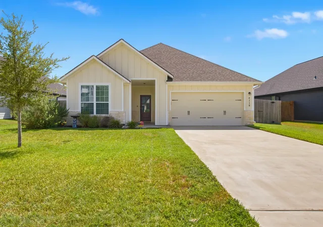 Photo 1 of Single family home for sale at 4118 Vintage Ests Ct, Bryan, TX 77808 | MLS# 93073401 | Listing updated on 2026-09-23