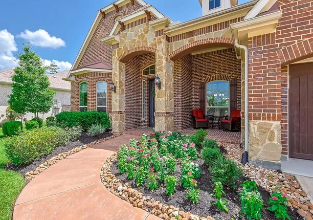 Photo 2 of Single family home for sale at 515 Mill Crk Rd, Pinehurst, TX 77362 | MLS# 38831109 | Listing updated on 2026-10-08