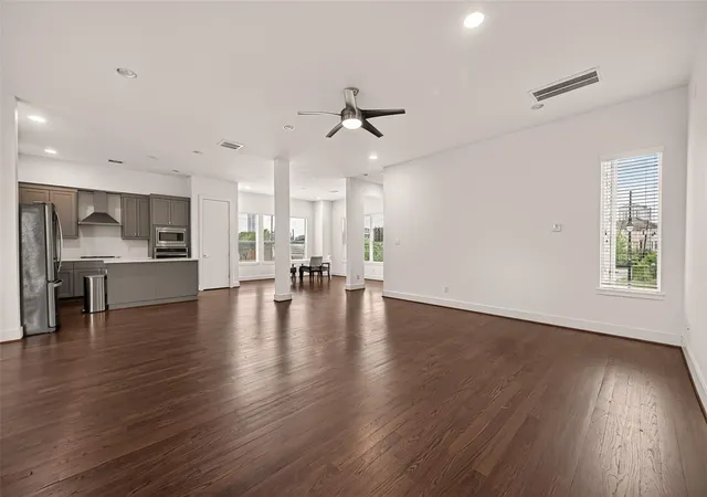 Photo 3 of Townhouse for sale at 2004 Rosedale St #C, Houston, TX 77004 | MLS# 82392099 | Listing updated on 2026-09-10