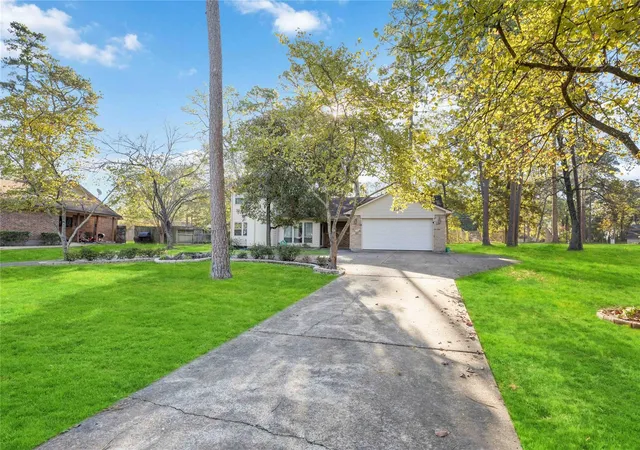 Photo 3 of Single family home for sale at 20534 Appaloosa Trl, Crosby, TX 77532 | MLS# 12865137 | Listing updated on 2026-09-05